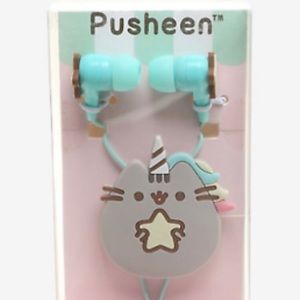 pusheen earbuds 🤩🤩